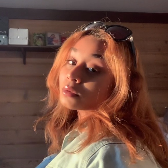 Meet your Posher, Zaara - Picture 1 of 1